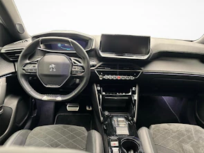 Fahrzeugbild PEUGEOT 2008 e-GT