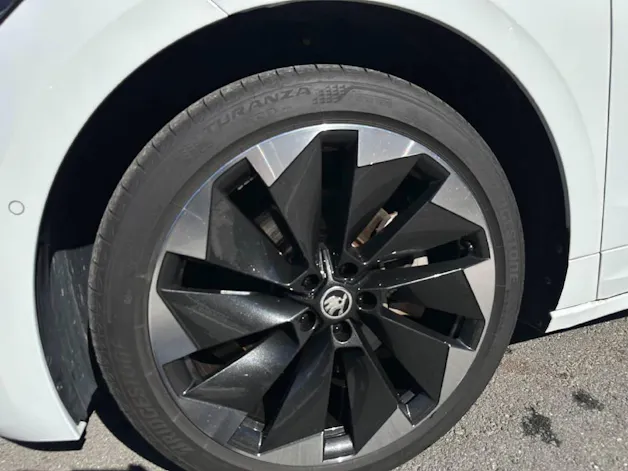 SKODA Enyaq iV 80x SportLine (CH)