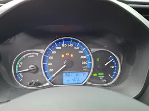 Toyota Yaris 1.5 VVT-i HSD Trend