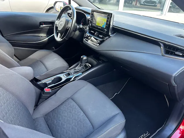 Toyota Corolla Touring Sports 1.8 HSD Comfort