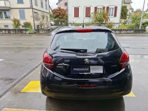 PEUGEOT 208 1.2 PureTech Allure S/S