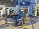 PEUGEOT 208 1.2 Hybrid Business