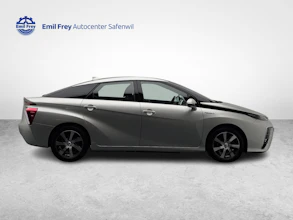 https://vehicle.imgix.net/4473284/00cb0bb1-3988-40ae-a38b-ea24a6d5f0a6.jpg