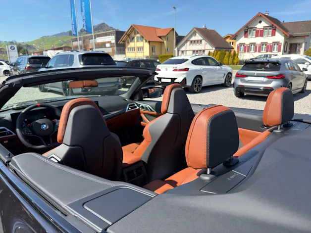BMW M4 Competition M xDrive Cabrio