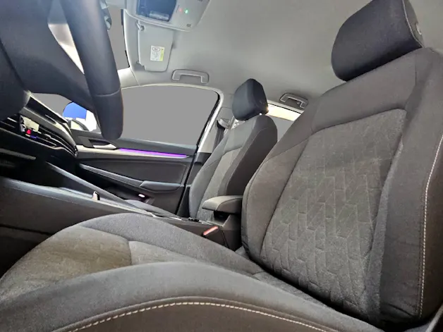 VW Golf VIII 1.5 eTSI Life DSG