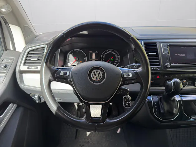 VW T6 Multivan 2.0 TDI 204 Highline DSG 4m
