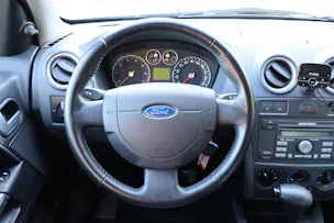 FORD Fusion 1.6 16V Plus Durashift