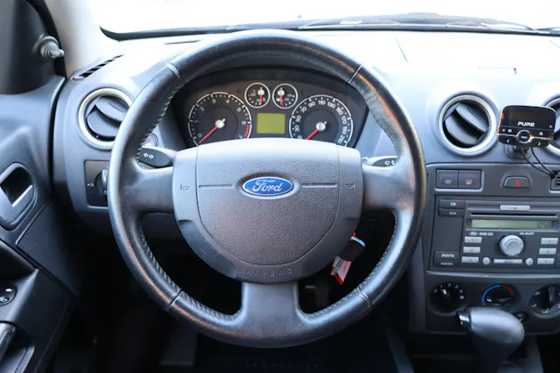 FORD Fusion 1.6 16V Plus Durashift