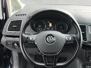 VW Sharan 2.0 TDI SCR Highline DSG 4m