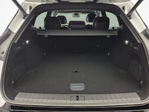 https://vehicle.imgix.net/4473498/8943a4a9-8c9d-40ce-9373-1a270d1cb986.jpg