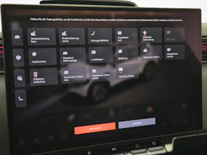 https://vehicle.imgix.net/4473498/cb8f41c3-d374-4d33-9856-456b7dd7b66d.jpg