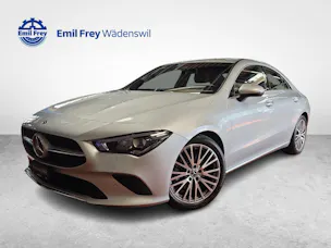 MERCEDES-BENZ CLA 200 Coupé Progressive Line