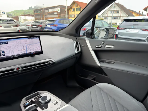 BMW iX xDrive60 M Sport Pro