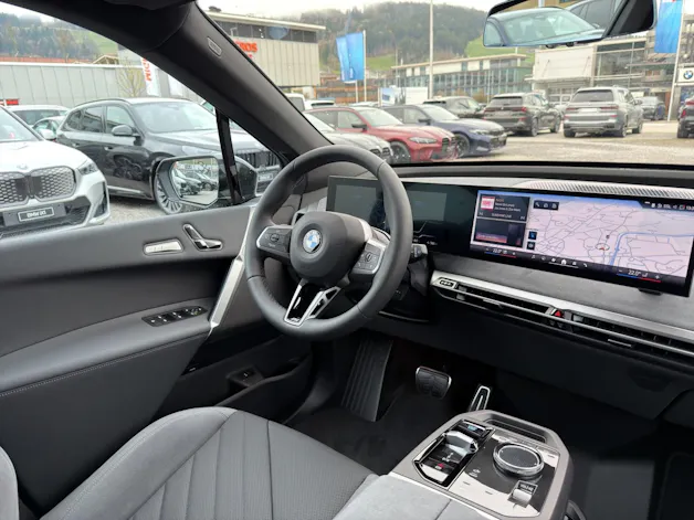 BMW iX xDrive60 M Sport Pro