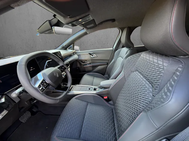 RENAULT Clio 1.8 E-Tech techno