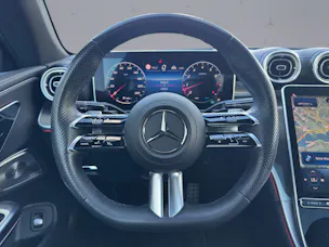 MERCEDES-BENZ CLE 300 AMG Line 4matic