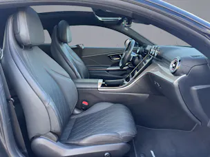 MERCEDES-BENZ CLE 300 AMG Line 4matic