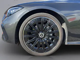 MERCEDES-BENZ CLE 300 AMG Line 4matic