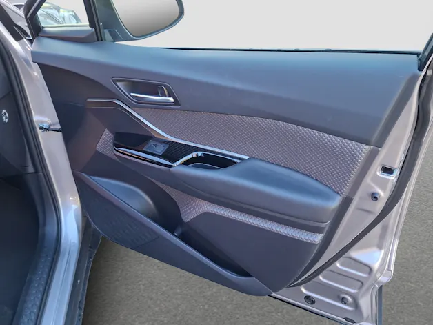 Toyota C-HR 2.0 VVTi HSD Premium