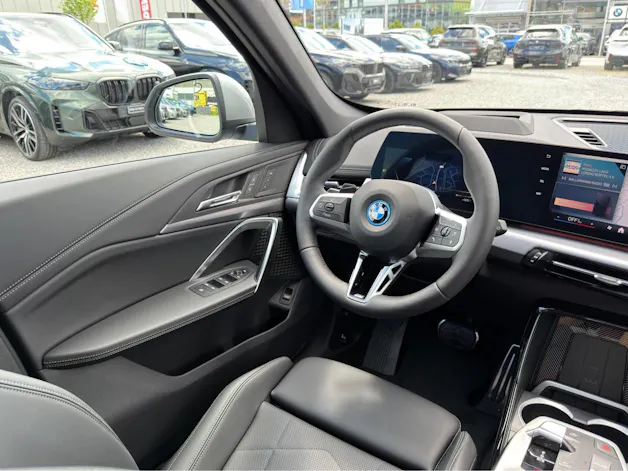 BMW iX1 xDrive30 M Sport
