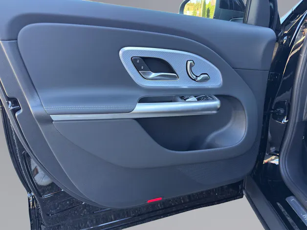 MERCEDES-BENZ GLB 220 4matic