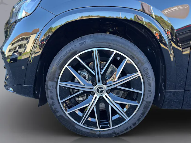 MERCEDES-BENZ GLB 220 4matic