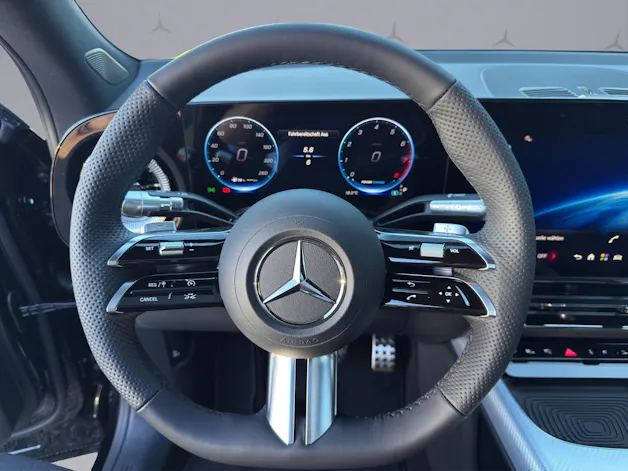 MERCEDES-BENZ GLB 220 4matic