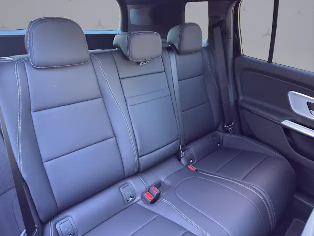 MERCEDES-BENZ GLB 220 4matic