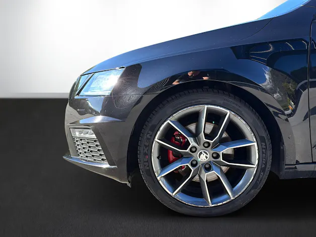 SKODA Octavia Combi 2.0 TDI 184 RS 4x4 DSG