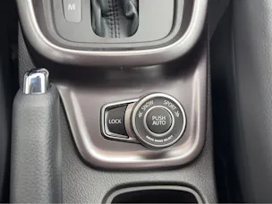 Suzuki Vitara 1.4 T Piz Sulai Top Hybrid 4x4