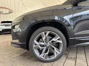 SKODA Karoq 2.0 TSI SportLine 4x4 DSG 190PS *inkl. AHK*