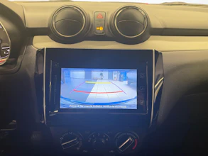 https://vehicle.imgix.net/4473745/1aff6d66-9576-4cb6-8f2d-091ba63daa61.jpg