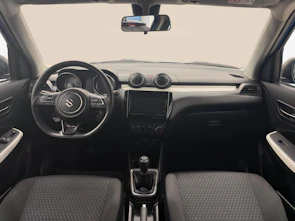 immagine del veicolo SUZUKI Swift 1.2 Piz Sulai Hybrid 4x4 - Ruote invernali incluse