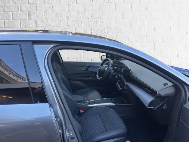 RENAULT Clio 1.8 E-Tech techno