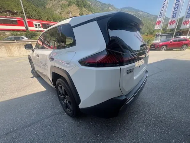 Suzuki Across 2.5 PHEV Compact Top 4x4