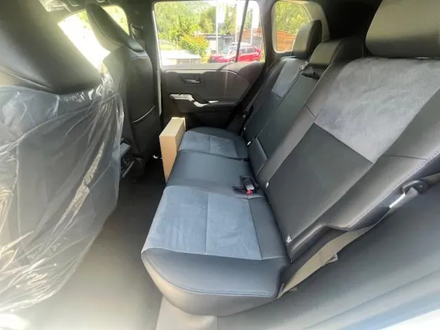 Suzuki Across 2.5 PHEV Compact Top 4x4