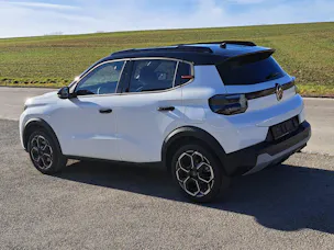 CITROEN C3 1.2 Hybrid Max 110cv autom. (pack hiver)
