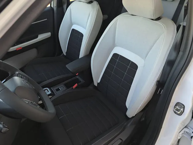 CITROEN C3 1.2 Hybrid Max 110cv autom. (pack hiver)