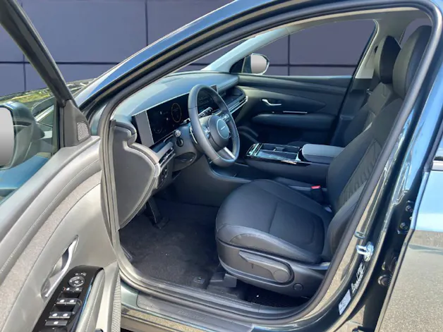 HYUNDAI TUCSON 1.6 T-GDi Hybrid Amplia 2WD