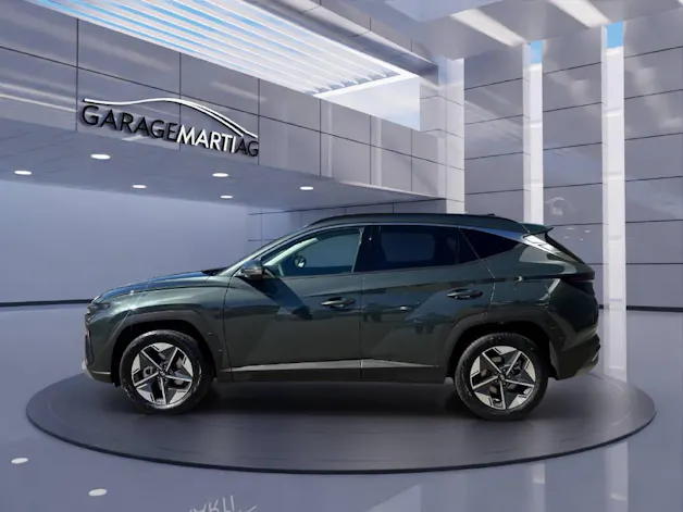 HYUNDAI TUCSON 1.6 T-GDi Hybrid Amplia 2WD