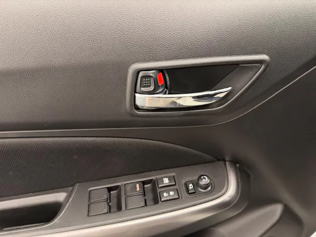 Suzuki Swift 1.2 Piz Sulai Top Hybrid 4x4