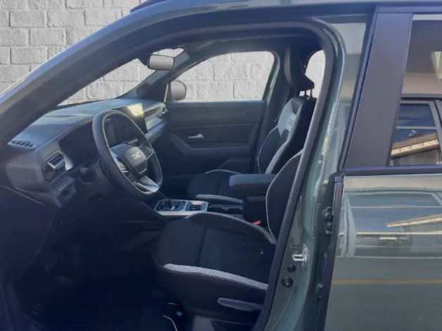 DACIA Duster 1.2 Hybrid Journey 4WD