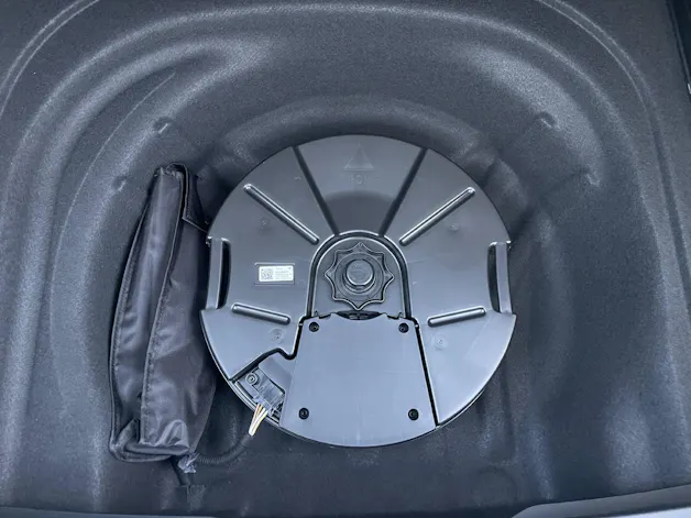 VW Golf VIII Variant 1.5 eTSI R-Line DSG