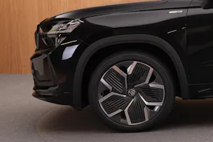 SKODA Kodiaq 2.0 TDI SportLine 4x4 7-Plätzer 193PS *inkl. AHK.*