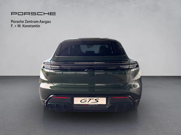 PORSCHE Macan GTS