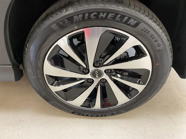 BYD Seal U DM-i Design AWD