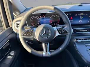 MERCEDES-BENZ V-Klasse V447 Van V 250 d Style lang