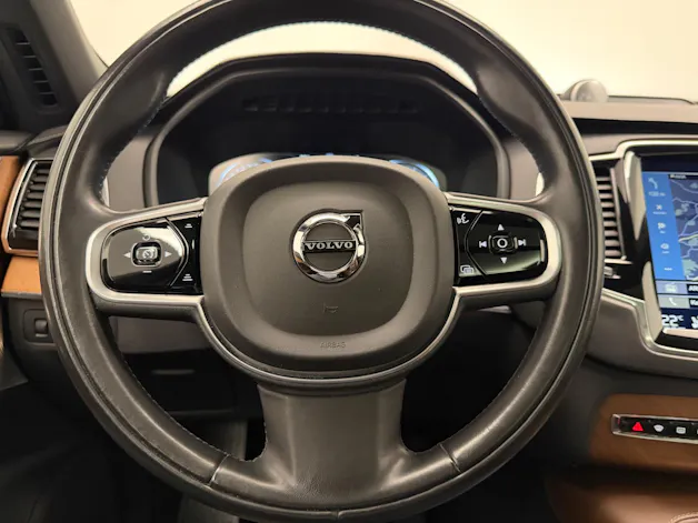 VOLVO XC90 2.0 D5 Inscription 7P. AWD