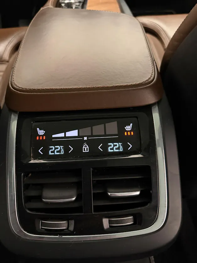 VOLVO XC90 2.0 D5 Inscription 7P. AWD
