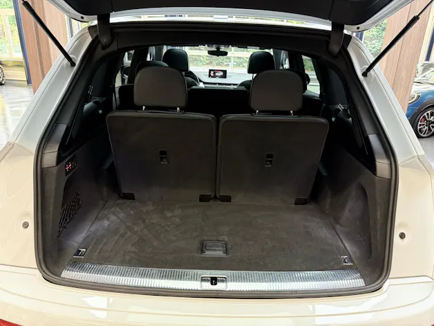 AUDI Q7 3.0 V6 TDI 272 quattro T-Tronic